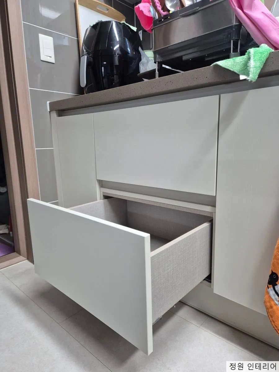 울산 직배수 로봇청소기 수납장 리폼 제작 by송정반도유보라아이비파크 현장 사진 5