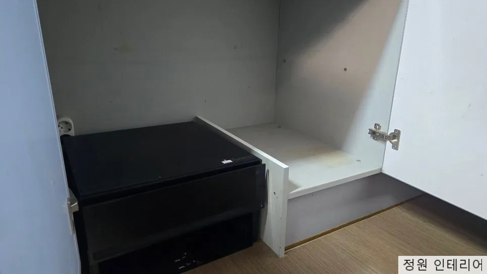 칠곡 석적읍 드리미 수납장 개조 한솔솔파크강변 800mm 하부장을 나눠 쓴 현장 현장 사진 7
