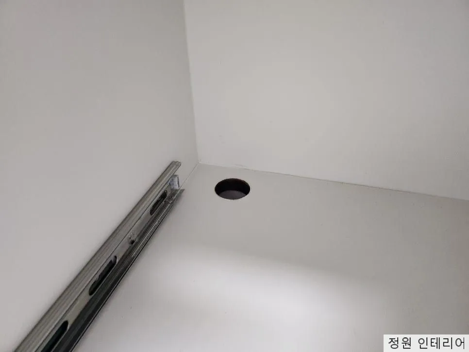 구미 로봇청소기 장 리폼 시공 by힐스테이트송정 현장 사진 3