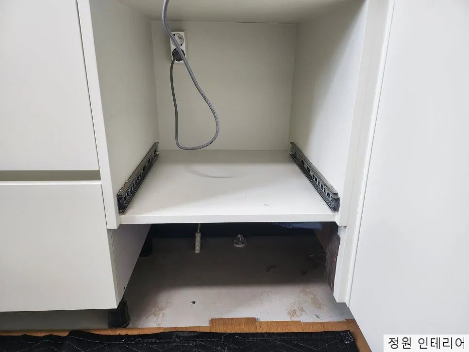 구미 로봇청소기 장 리폼 시공 by힐스테이트송정 현장 사진 2