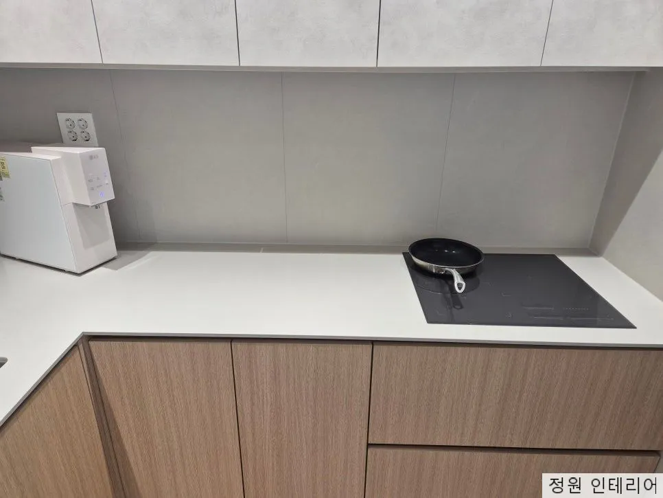 부산 싱크대 상판 대리석 주방uv코팅 , 동래구 온천반도보라스카이뷰 현장 사진 5