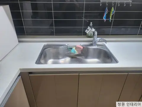 구미 서한이다음 사각싱크볼 교체 키친앤싱크 KS880EF 벽면 폭포수 사각볼 주방 시공 후기 대표 사진
